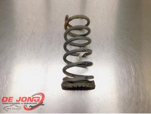 Gebruikte Veerschroef achter Fiat Panda/Pandina (312) 1.2 69 Prijs € 14,95 Margeregeling aangeboden door Autodemontagebedrijf de Jong