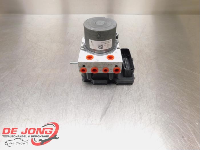Gebruikte ABS Pomp Opel Grandland (X) 1.2 Turbo 12V Prijs € 99,99 Margeregeling aangeboden door Autodemontagebedrijf de Jong