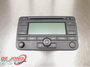 Gebruikte Navigatie Systeem Volkswagen Touran (1T1/T2) 1.9 TDI 105 Prijs € 74,95 Margeregeling aangeboden door Autodemontagebedrijf de Jong