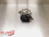 Dynamo van een Daewoo Lacetti (KLAN) 1.6 16V 2005