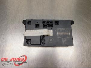 Gebruikte Centrale Deurvergrendelings Module Mercedes E (W211) 2.2 E-220 CDI 16V Prijs € 19,99 Margeregeling aangeboden door Autodemontagebedrijf de Jong
