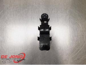 Gebruikte Combischakelaar ramen Citroen Jumpy (G9) 1.6 HDI 16V Prijs € 39,99 Margeregeling aangeboden door Autodemontagebedrijf de Jong