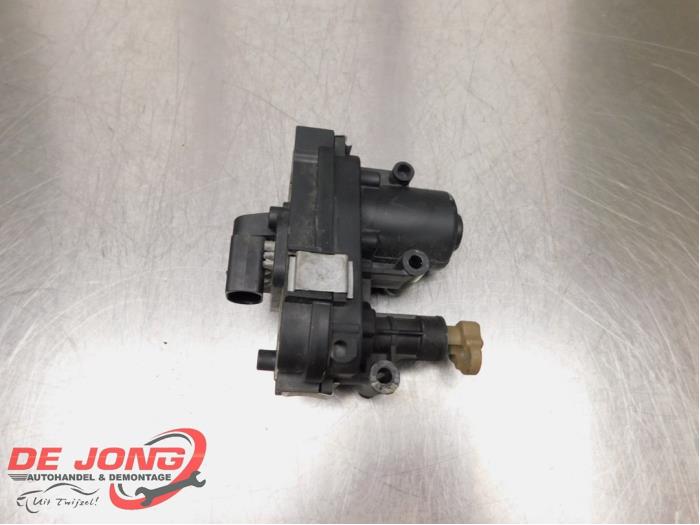 Gebruikte Wervelklep motor Opel Zafira Tourer (P12) 2.0 CDTI 16V 130 Ecotec Prijs € 75,00 Margeregeling aangeboden door Autodemontagebedrijf de Jong