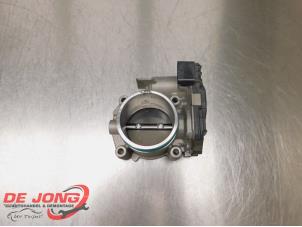 Gebruikte Gasklephuis Mercedes A (177.0) 2.0 A-220 Turbo 16V Prijs € 88,99 Margeregeling aangeboden door Autodemontagebedrijf de Jong