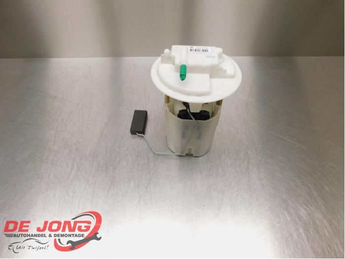 Gebruikte Tank element Pomp Peugeot 207/207+ (WA/WC/WM) 1.4 Prijs € 7,99 Margeregeling aangeboden door Autodemontagebedrijf de Jong