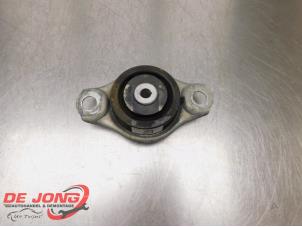 Gebruikte Versnellingsbak Steun Fiat Panda/Pandina (312) 1.2 69 Prijs € 19,99 Margeregeling aangeboden door Autodemontagebedrijf de Jong