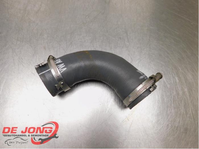 Gebruikte Intercooler Slang Volkswagen Touareg 3.0 TDI 286 V6 24V Prijs € 42,34 Inclusief btw aangeboden door Autodemontagebedrijf de Jong