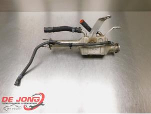 Gebruikte EGR koeler Volkswagen Touareg 3.0 TDI 286 V6 24V Prijs € 120,99 Inclusief btw aangeboden door Autodemontagebedrijf de Jong