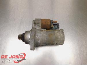 Gebruikte Startmotor Volkswagen Touran (1T1/T2) 2.0 TDI DPF Cross Touran Prijs € 10,99 Margeregeling aangeboden door Autodemontagebedrijf de Jong