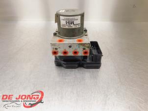 Gebruikte ABS Pomp Hyundai iX35 (LM) 2.0 CRDi 16V 4x4 Prijs € 181,45 Margeregeling aangeboden door Autodemontagebedrijf de Jong