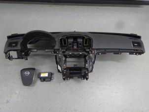 Gebruikte Module + Airbag Set Opel Insignia 2.0 CDTI 16V 160 Ecotec Prijs € 249,99 Margeregeling aangeboden door Autodemontagebedrijf de Jong