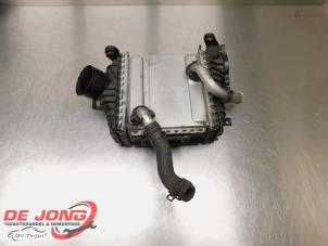 Gebruikte Intercooler Mercedes E (W213) E-200d 2.0 Turbo 16V Prijs € 69,45 Margeregeling aangeboden door Autodemontagebedrijf de Jong