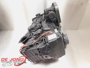 Gebruikte Chaufagebak Mini Mini (F56) 1.5 12V One D Prijs € 174,99 Margeregeling aangeboden door Autodemontagebedrijf de Jong