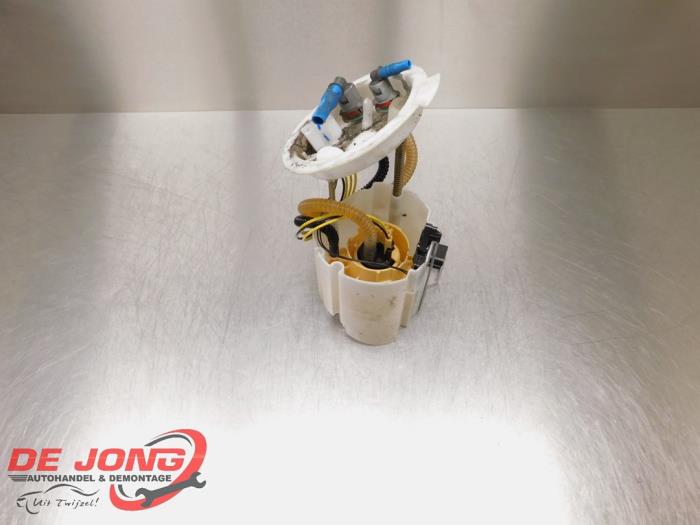 Gebruikte Tank element Pomp Mini Mini (F56) 1.5 12V One D Prijs € 49,99 Margeregeling aangeboden door Autodemontagebedrijf de Jong