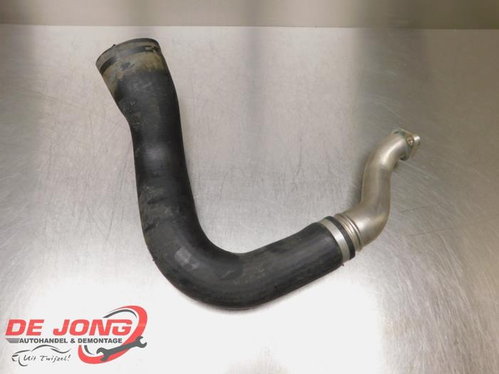 Gebruikte Intercooler Slang Opel Insignia 2.0 CDTI 16V 160 Ecotec Prijs € 39,99 Margeregeling aangeboden door Autodemontagebedrijf de Jong