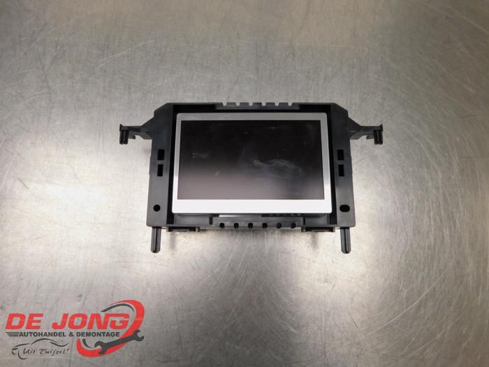 Gebruikte Display Interieur Ford Focus 3 1.6 TDCi 115 Prijs € 69,99 Margeregeling aangeboden door Autodemontagebedrijf de Jong