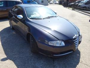 Gebruikte Koppeling Hoofd Cilinder Alfa Romeo GT (937) 1.9 JTD 16V Multijet Prijs € 25,00 Margeregeling aangeboden door Autodemontagebedrijf de Jong