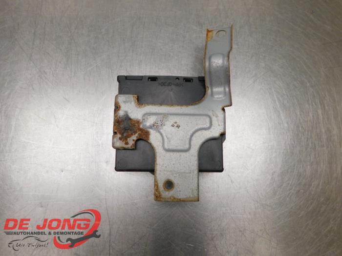 PDC Module van een Mitsubishi Outlander (GF/GG) 2.0 16V PHEV 4x4 2015