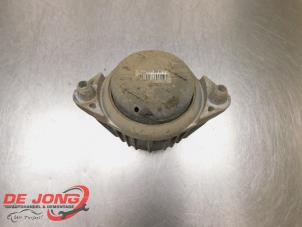 Gebruikte Motorsteun Mercedes E (C207) E-350 CDI BlueEfficiency 3.0 V6 24V Prijs € 17,99 Margeregeling aangeboden door Autodemontagebedrijf de Jong