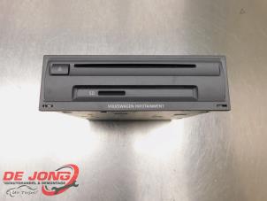 Gebruikte Multi Media Regelunit Volkswagen Golf VII (AUA) 1.6 TDI 16V Prijs € 149,99 Margeregeling aangeboden door Autodemontagebedrijf de Jong