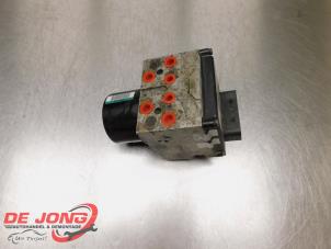 Gebruikte ABS Pomp Peugeot 407 SW (6E) 2.0 16V Prijs € 41,99 Margeregeling aangeboden door Autodemontagebedrijf de Jong