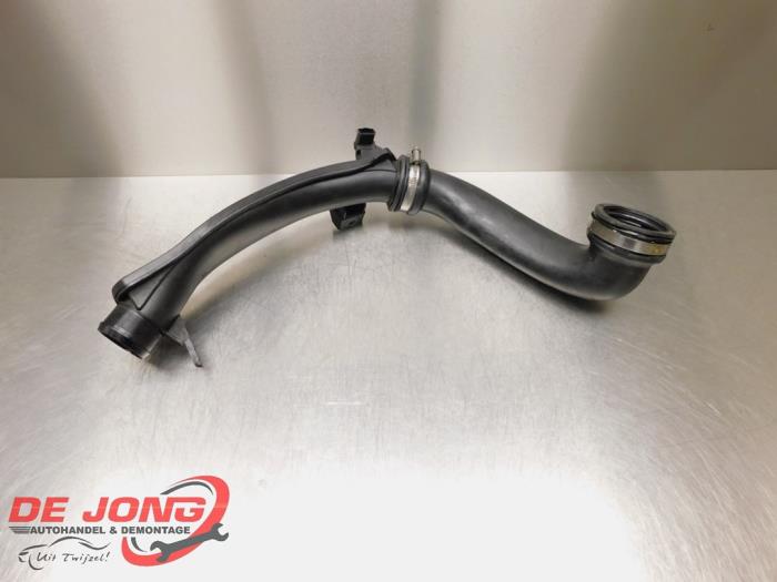 Gebruikte Intercooler Buis Citroen DS3 (SA) 1.6 16V VTS THP 155 Prijs € 75,00 Margeregeling aangeboden door Autodemontagebedrijf de Jong