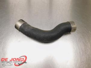 Gebruikte Intercooler Slang Mercedes C (W205) C-200 1.6 CDI BlueTEC, C-200 d 16V Prijs € 23,99 Margeregeling aangeboden door Autodemontagebedrijf de Jong