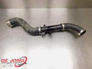 Gebruikte Intercooler Slang Mercedes Vito (447.6) 1.6 109 CDI 16V Prijs € 30,24 Inclusief btw aangeboden door Autodemontagebedrijf de Jong