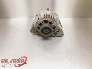 Gebruikte Dynamo Kia Sorento I (JC) 3.5 V6 24V Prijs € 49,90 Margeregeling aangeboden door Autodemontagebedrijf de Jong