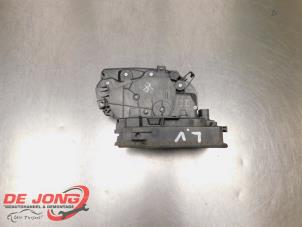 Gebruikte Deurslot Mechaniek 4Deurs links-voor BMW 2 serie Gran Tourer (F46) 218i 1.5 TwinPower Turbo 12V Prijs € 84,65 Margeregeling aangeboden door Autodemontagebedrijf de Jong