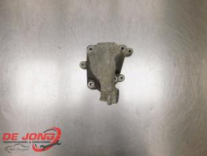 Gebruikte Motorrubber Mercedes ML II (164/4JG) 3.0 ML-320 CDI 4-Matic V6 24V Prijs € 14,90 Margeregeling aangeboden door Autodemontagebedrijf de Jong