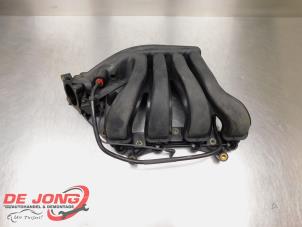 Gebruikte Spruitstuk Inlaat Austin Mini Open (R52) 1.6 16V One Prijs € 23,99 Margeregeling aangeboden door Autodemontagebedrijf de Jong