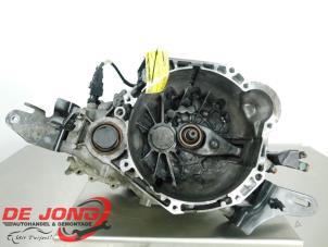 Gebruikte Versnellingsbak Kia Pro cee'd (EDB3) 1.4 CVVT 16V Prijs € 275,00 Margeregeling aangeboden door Autodemontagebedrijf de Jong