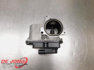 EGR Klep van een Audi A3 (8P1) 2.0 TDI 16V 2010