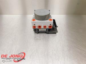 Gebruikte ABS Pomp Dacia Sandero I (BS) 1.4 Prijs € 19,90 Margeregeling aangeboden door Autodemontagebedrijf de Jong