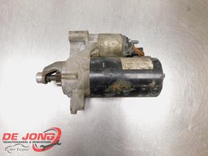 Startmotor van een Audi A4 Avant (B8) 2.0 TDI 16V 2013