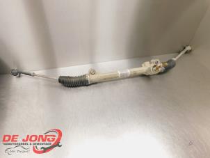 Gebruikte Stuurhuis Opel Corsa E 1.2 16V Prijs € 68,99 Margeregeling aangeboden door Autodemontagebedrijf de Jong