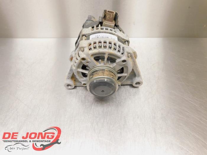 Gebruikte Dynamo Opel Corsa E 1.2 16V Prijs € 39,95 Margeregeling aangeboden door Autodemontagebedrijf de Jong