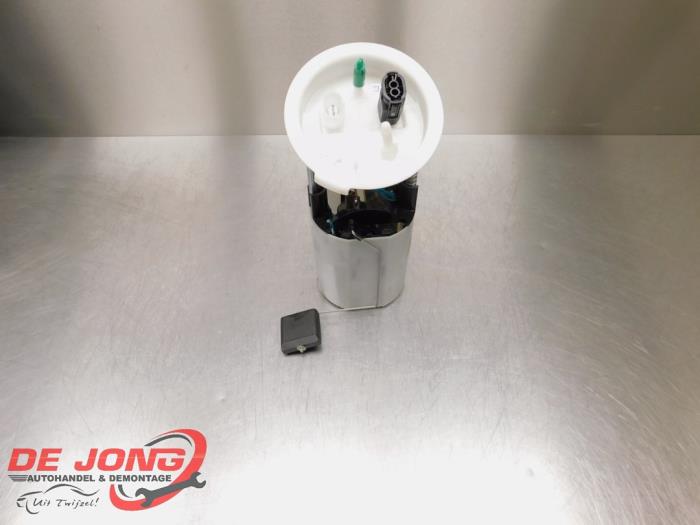 Gebruikte Tank element Pomp BMW X1 (E84) Prijs € 29,99 Margeregeling aangeboden door Autodemontagebedrijf de Jong