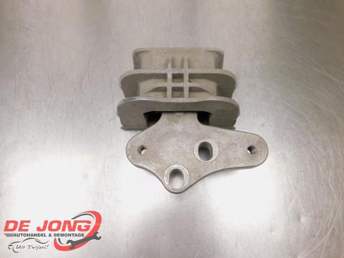 Gebruikte Motorrubber Ford Transit Custom 2.2 TDCi 16V FWD Prijs € 24,19 Inclusief btw aangeboden door Autodemontagebedrijf de Jong