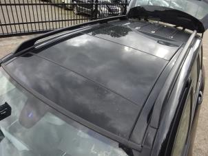 Gebruikte Panoramadak Mercedes GLK (204.7/9) 2.2 220 CDI 16V BlueEff.,BlueTEC 4-Matic Prijs € 499,00 Margeregeling aangeboden door Autodemontagebedrijf de Jong