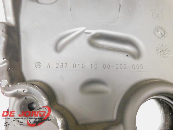 Afdekplaat motor van een Mercedes-Benz CLA (118.3) 1.3 CLA-200 Turbo 16V 2020