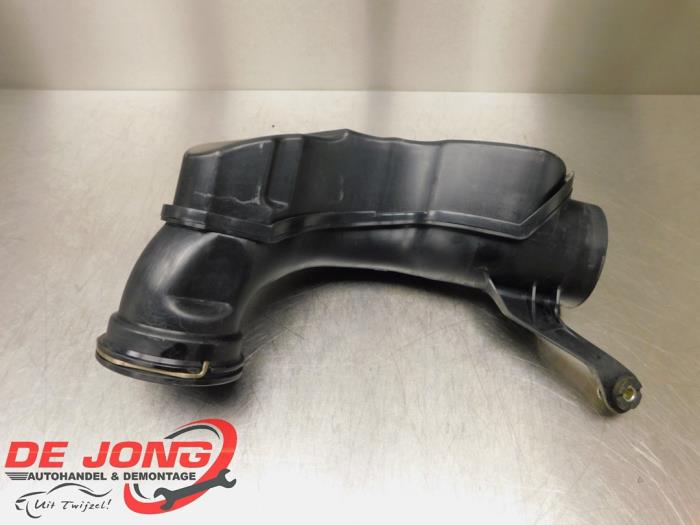 Gebruikte Turboslang Volvo V60 I (FW/GW) 2.0 D4 16V Prijs € 35,00 Margeregeling aangeboden door Autodemontagebedrijf de Jong