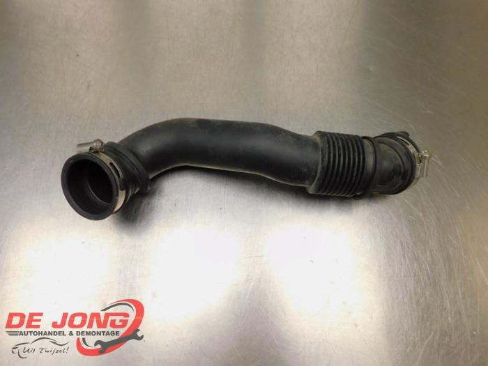Gebruikte Intercooler Buis Ford EcoSport (JK8) 1.0 EcoBoost 12V 125 Prijs € 20,00 Margeregeling aangeboden door Autodemontagebedrijf de Jong