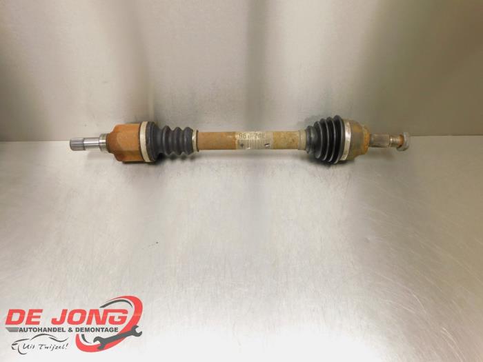 Gebruikte Aandrijfas links-voor Citroen C3 Picasso (SH) 1.4 16V VTI 95 Prijs € 91,99 Margeregeling aangeboden door Autodemontagebedrijf de Jong