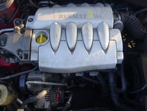 Gebruikte Motor Renault Laguna II (BG) 1.6 16V Prijs € 400,00 Margeregeling aangeboden door Autodemontagebedrijf de Jong