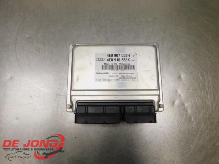 Gebruikte Luchtvering module Audi A8 (D3) 3.0 TDI V6 24V Quattro Prijs € 125,00 Margeregeling aangeboden door Autodemontagebedrijf de Jong