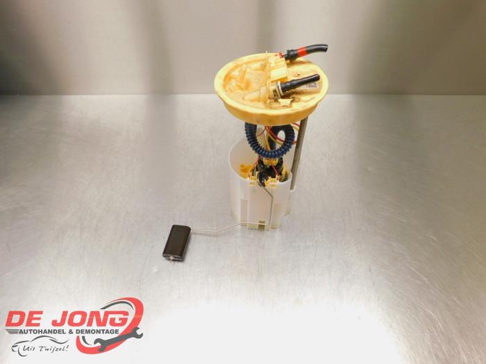 Gebruikte Tank element Pomp Ford Transit Connect (PJ2) 1.5 EcoBlue Prijs € 68,96 Inclusief btw aangeboden door Autodemontagebedrijf de Jong