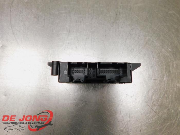 PDC Module van een Ford Transit Connect (PJ2) 1.5 EcoBlue 2022