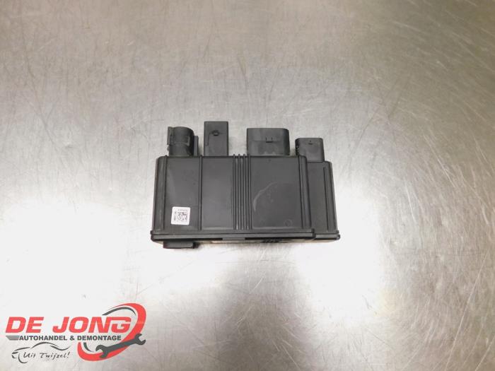 Gebruikte Boordcomputer BMW 1 serie (F20) 118i 1.5 TwinPower 12V Prijs € 19,90 Margeregeling aangeboden door Autodemontagebedrijf de Jong